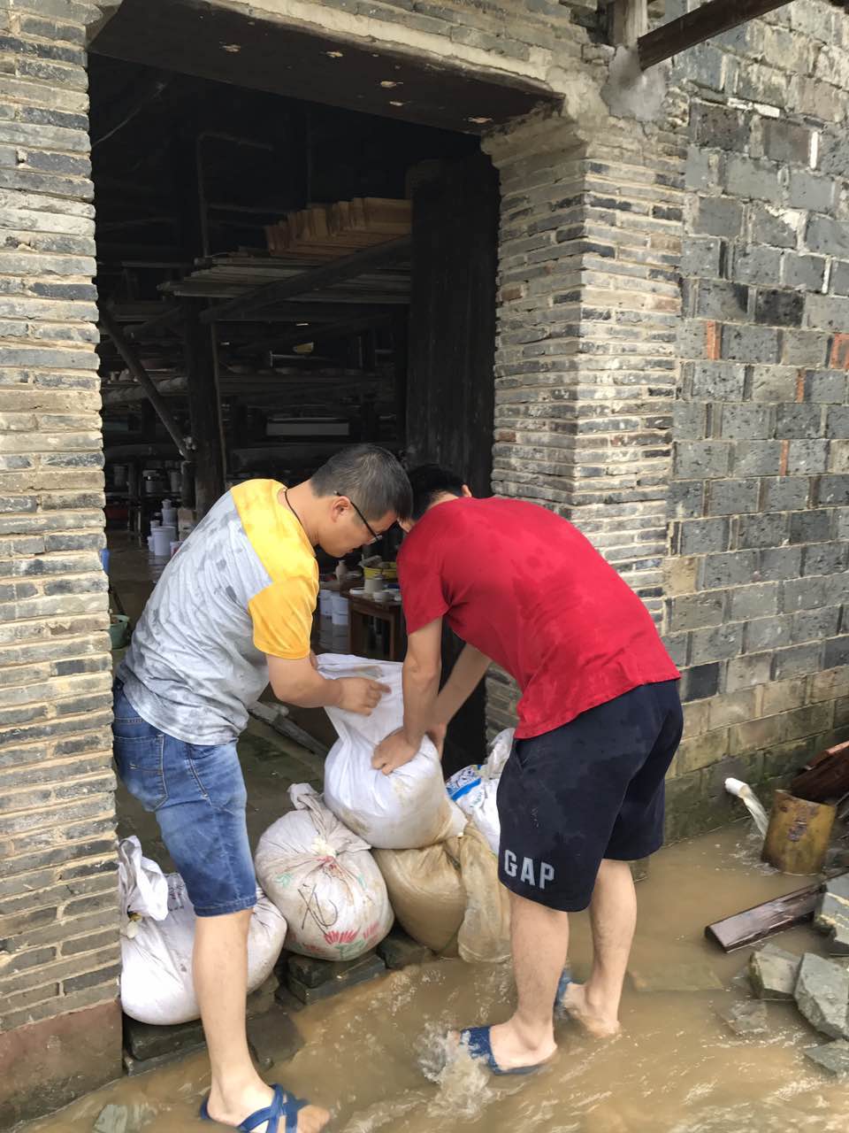 古陶所汛期紧急抢险